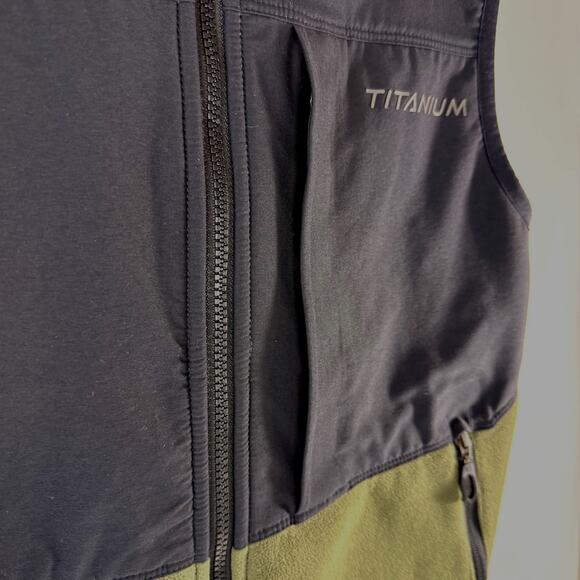 Columbia Mens M Titanium Interchange Full Zip Fleece Vest Blk/Grn - Picture 7 of 10